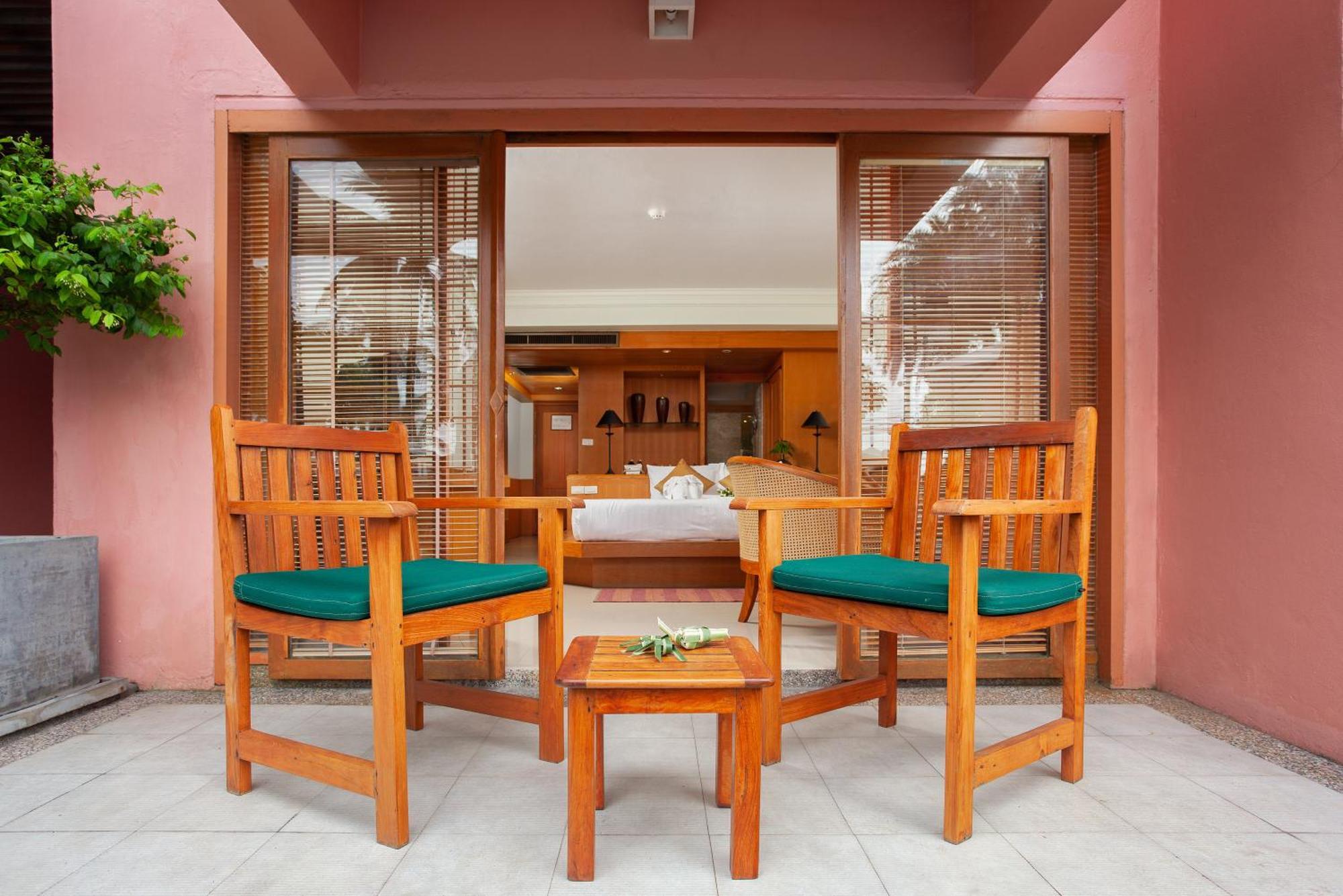 普吉岛-瓶庐海景度假酒店 Phuket Pl Seaview Resort Patong Kültér fotó