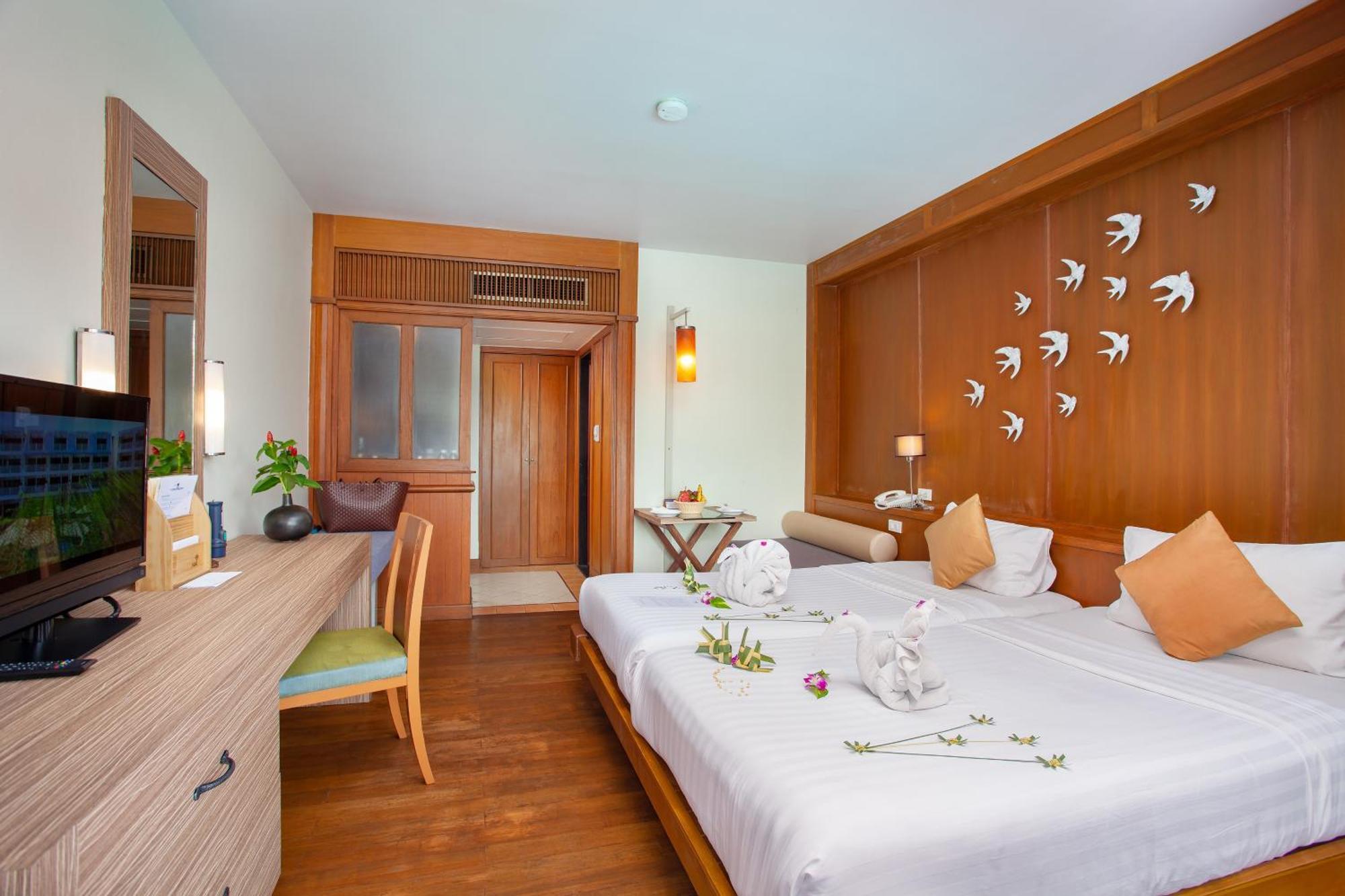 普吉岛-瓶庐海景度假酒店 Phuket Pl Seaview Resort Patong Kültér fotó